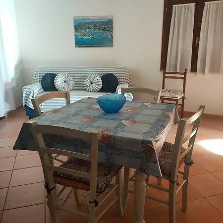 B1 Lu Maestrali 1piano Lejlighed Monte Petrosu